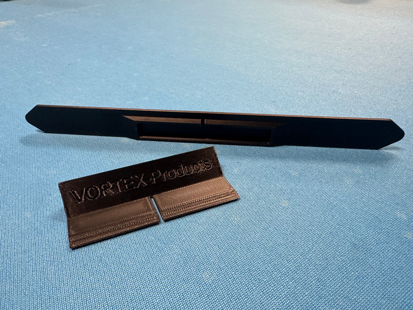 Vortex-3DP Railboards™️:  "NO DRINKING OR SITTING ON TABLE" Pool Table Signs (set of 2)